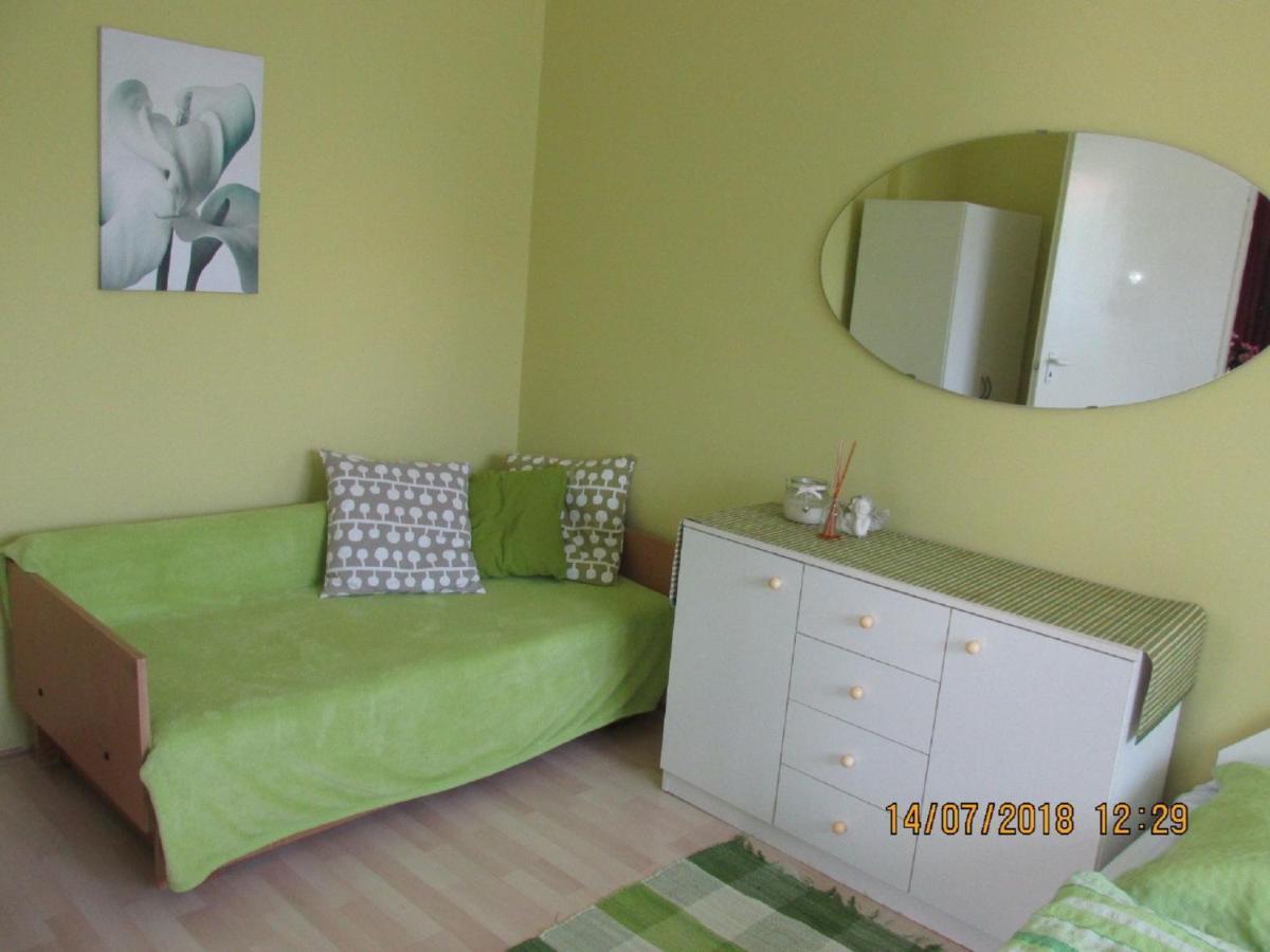 Holiday Home In Balatonkeresztur 19455 部屋 写真