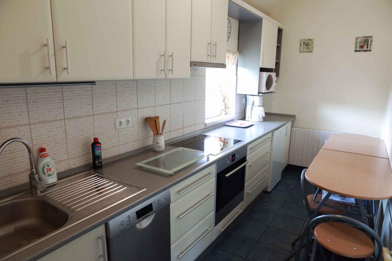 Holiday Home In Balatonkeresztur 19455 エクステリア 写真